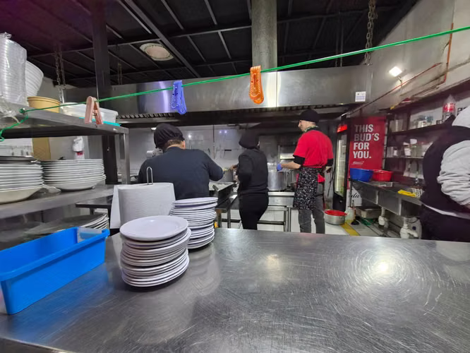 Restaurant, eventos y casa 3 dorm. (176530)
