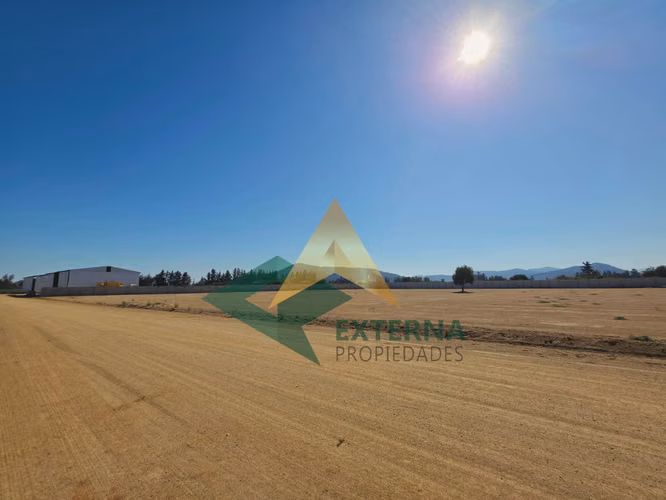 VENTA DE LOTE COMERCIAL MUNDO NUEVO