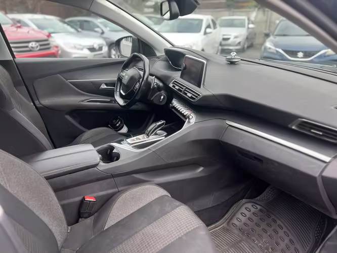 PEUGEOT 3008 DIESEL AT