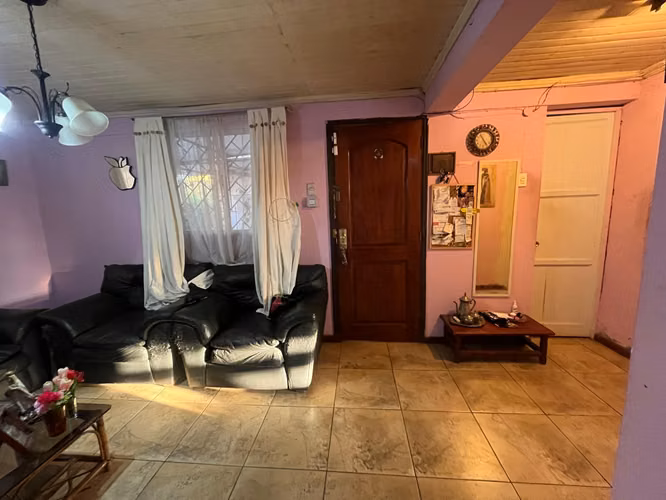 SE VENDE CASA 4D-1B-COMUNA LO ESPEJO -CLARA ESTRELLA