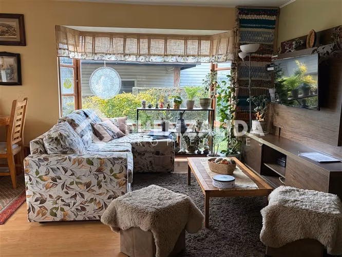 Venta Casa AMOBLADA 3D2B Quincho Zona Clínica Puerto Varas