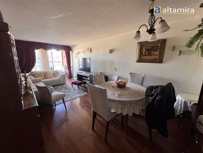 Departamento en venta de 3 dorm. en Iquique