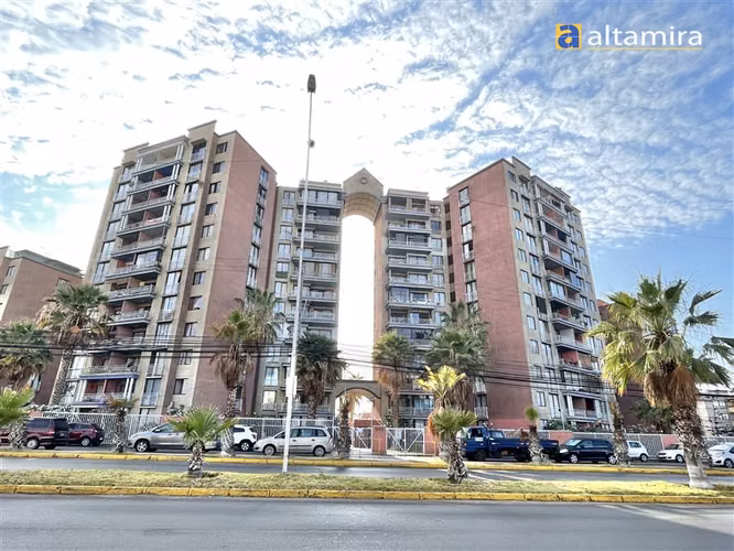 Departamento en venta de 3 dorm. en Iquique