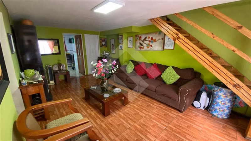 Casa en venta de 5 dormitorios en Paine, ERZ