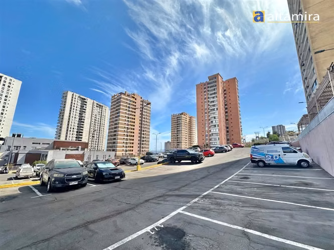 Departamento en venta de 3 dorm. en Iquique