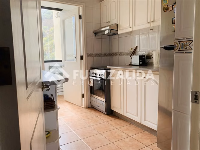 Departamento amoblado en venta de 3 dorm. en Santo Domingo