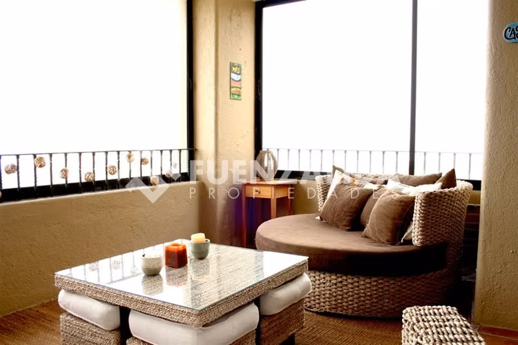 Departamento amoblado en venta de 3 dorm. en Santo Domingo
