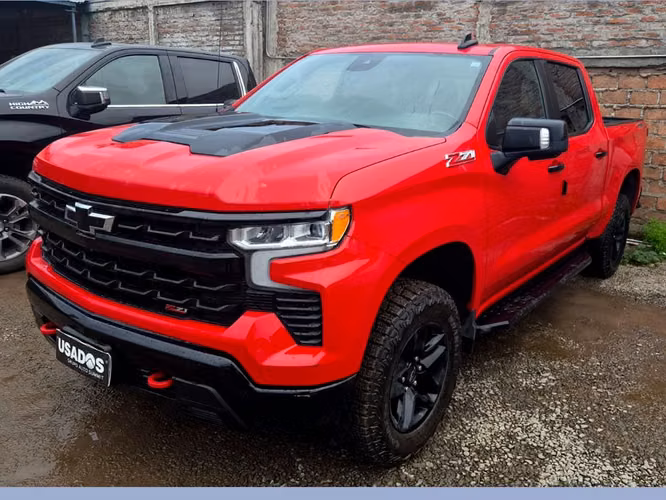 CHEVROLET SILVERADO 2024