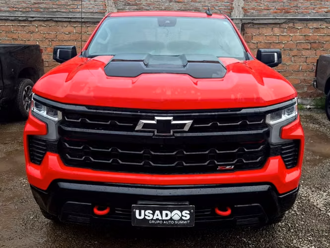 CHEVROLET SILVERADO 2024