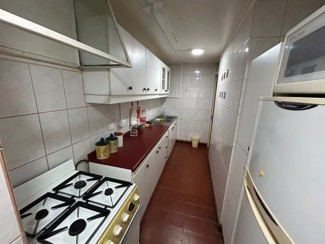 Amplio Depto 3dy1b en Venta a pasos del centro (176492)