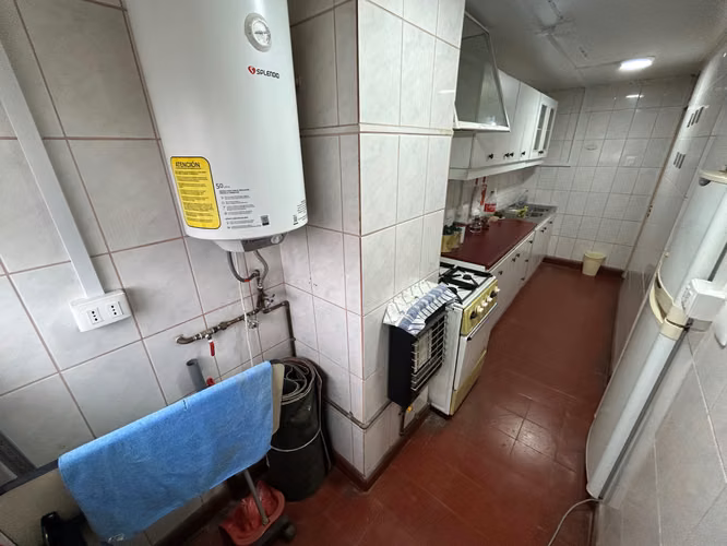 Amplio Depto 3dy1b en Venta a pasos del centro (176492)