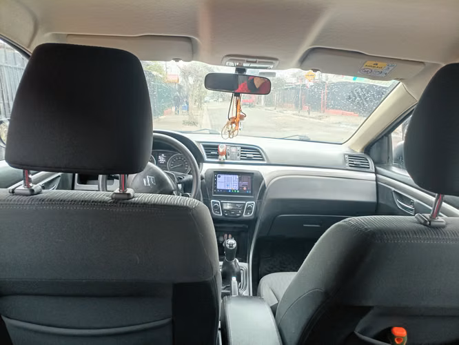 VENDO AUTO  SEDAN SUZUKI CIAZ 2018
