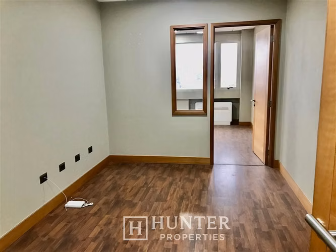 Oficina de 35 M en arriendo en las rastras 30 Orte. Talca - Imagen 12