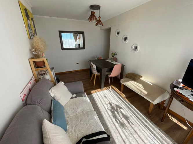 Departamento en Venta 2D/1B a minutos Mall Trebol Lider Universidades