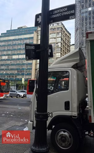 Vendo Estacionamiento Alameda con Serrano