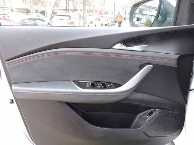 MAXUS T