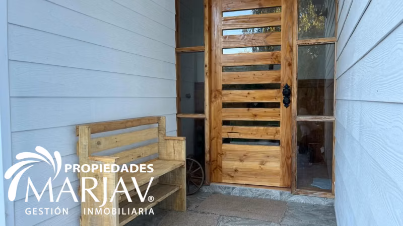 Casa preciosa inmersa en la naturaleza
