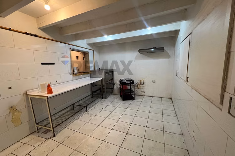 Local comercial en arriendo - calle brasil pucón