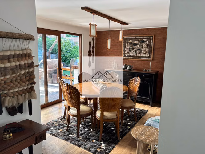 Hermosa casa no perimetral en tranquilo condominio - Imagen 5