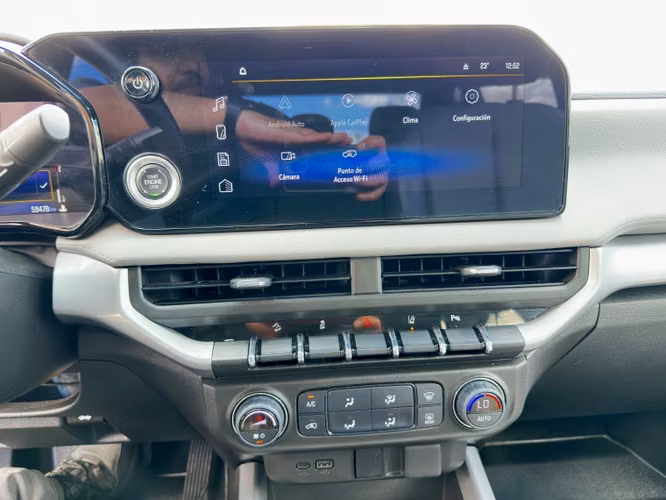 Chevrolet Colorado Ltz 4x4 2.8 At 2025 - Imagen 14