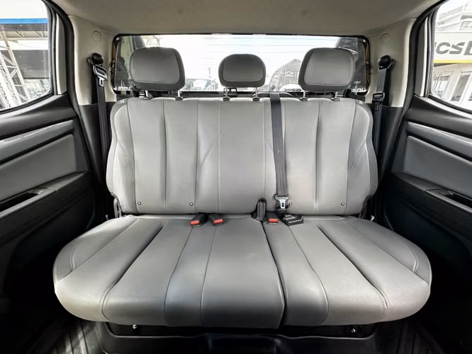 Chevrolet Colorado Ltz 4x4 2.8 At 2025 - Imagen 18