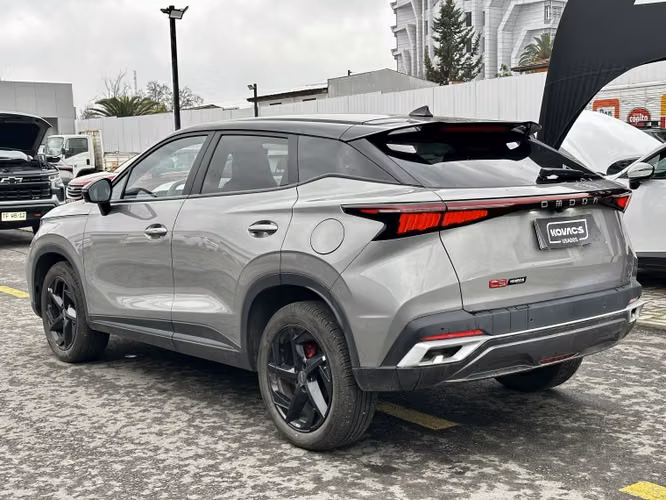 Omoda C5 1.5 Luxury Aut 2026