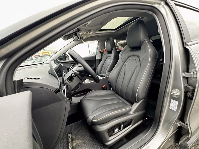 Omoda C5 1.5 Luxury Aut 2026