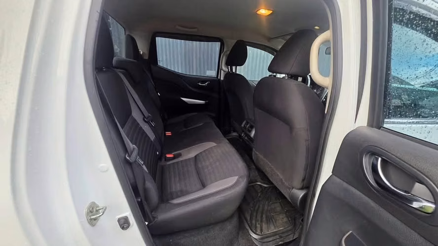 NISSAN NAVARA 2021 4x4
