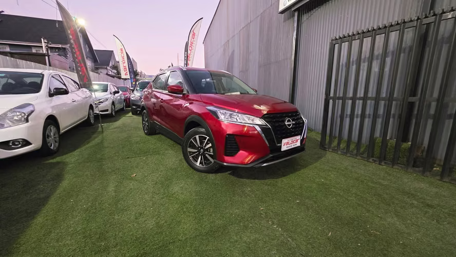 NISSAN KICKS 2023