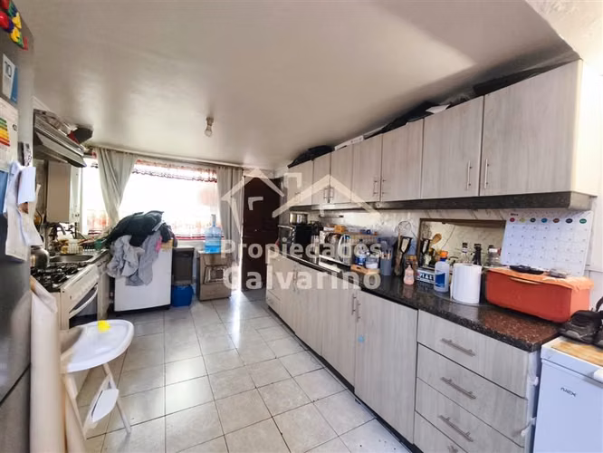 Casa en venta de 3 dorm. en Quilicura