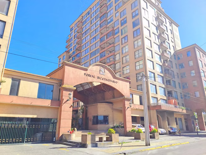 Céntrico Depto en Portal Bicentenario, Ccp. (176639)