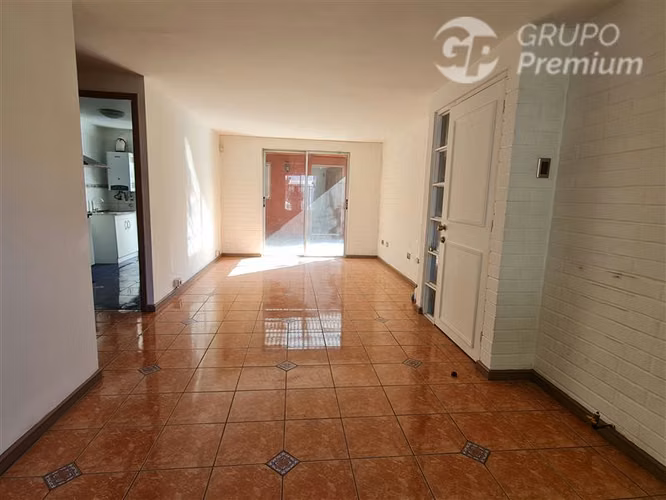 Casa en arriendo de 4 dorm. en San Bernardo - Mall Plaza Sur