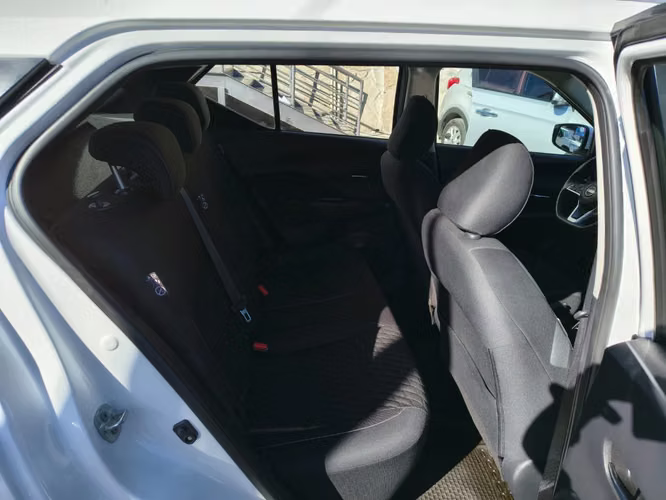 Nissan Kicks 1.6 ADVANCE 4X2 MT 5P 2023