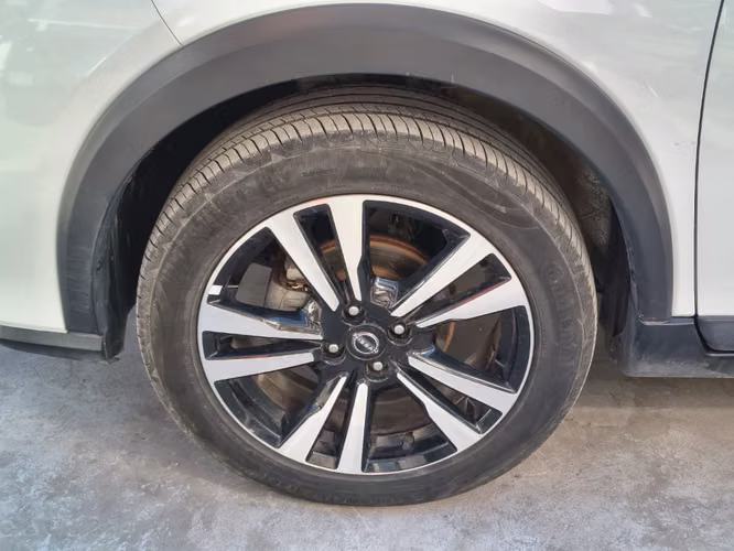 Nissan Kicks 1.6 ADVANCE 4X2 MT 5P 2023