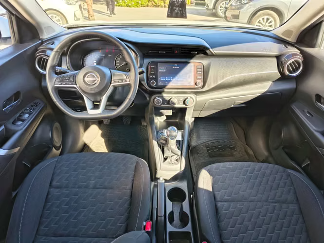 Nissan Kicks 1.6 ADVANCE 4X2 MT 5P 2023