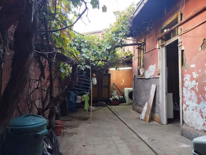 Excelente Oportunidad en Independencia, Amplia y comoda casa para remodelar.