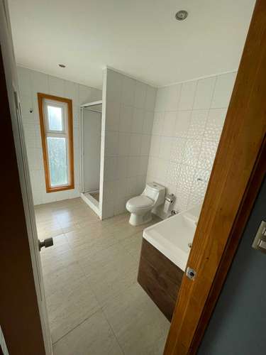 AMPLIA CASA EN PARCELA 4D/3B CON VISTA (176654) - Imagen 16