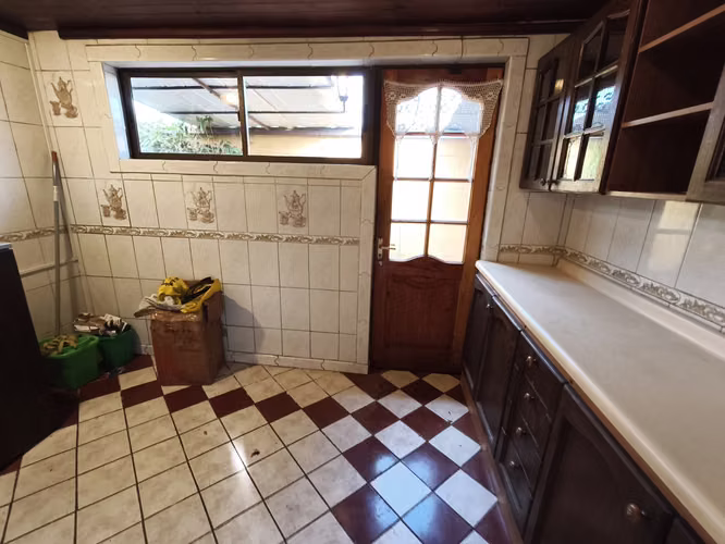 SE ARRIENDA CASA 4 DORM 2 BAÑOS EN VILLA APUMANQUE CURICÓ