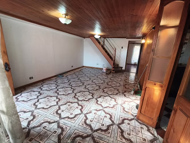 SE ARRIENDA CASA 4 DORM 2 BAÑOS EN VILLA APUMANQUE CURICÓ