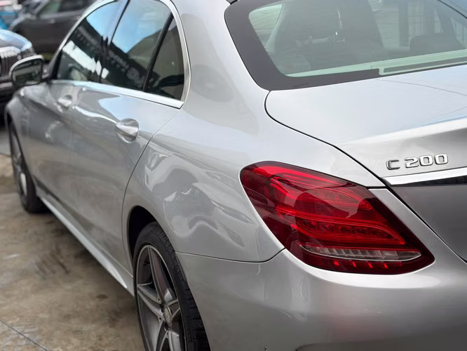 Mercedes C200 Look AMG