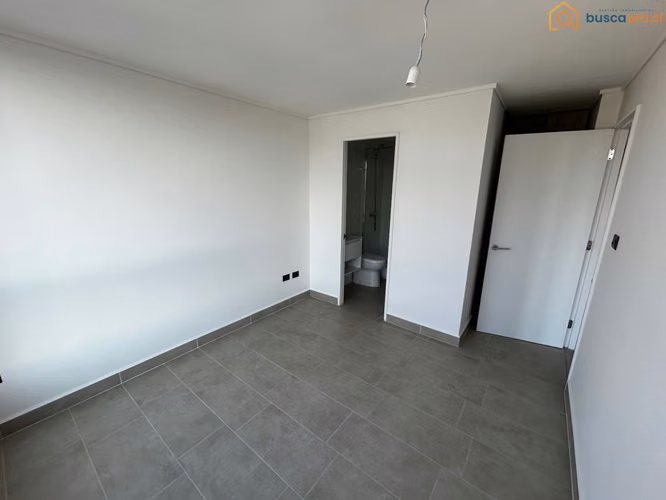 Departamento en arriendo A PASOS UDD 1 Dormitorio 1 Baño