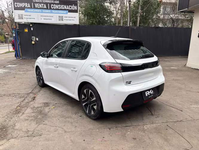 2024 Peugeot 208 1.2 PURETECH ACTIVE PACK 75 4X2 MT 5P.
