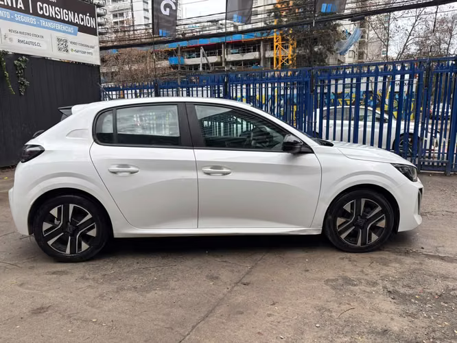 2024 Peugeot 208 1.2 PURETECH ACTIVE PACK 75 4X2 MT 5P.