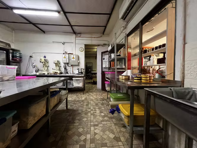 Oportunidad de Inversión. Venta local panadería y pastelería. Los ángeles