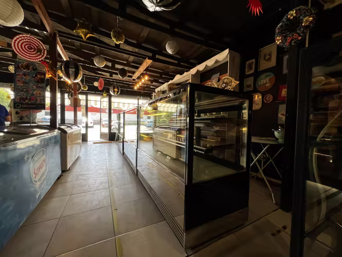 Oportunidad de Inversión. Venta local panadería y pastelería. Los ángeles