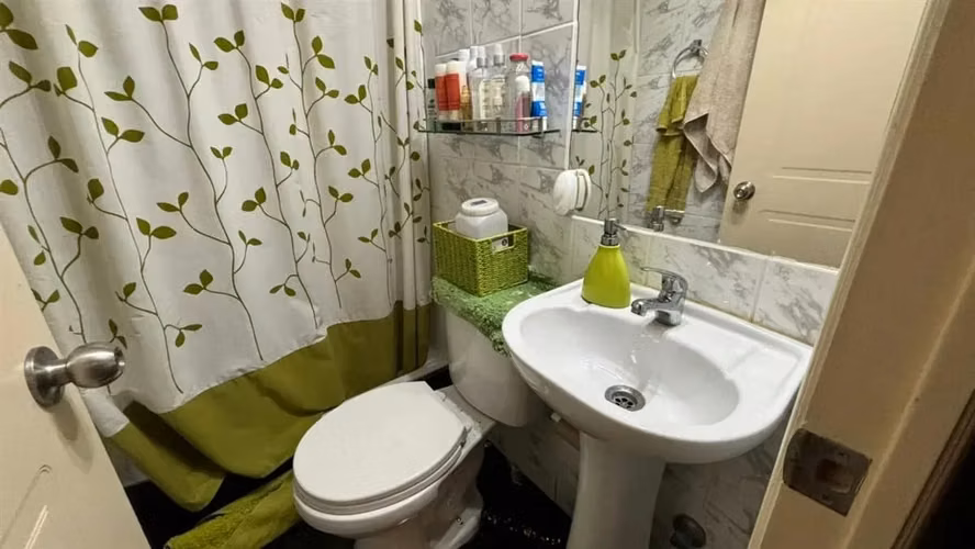 Hermosa casa de 6 Dormitorios 4 Baños