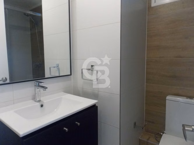 Sin comisión. Cocina Cerrada a pasos Metro Ñuble.