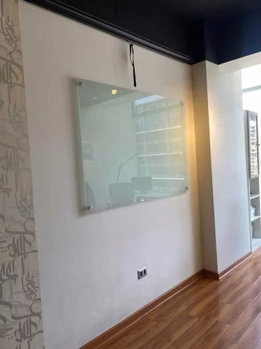 Moderna oficina en Edificio Quantum (176676)