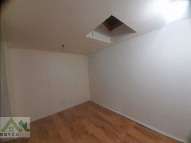 SE ARRIENDA LOFT EN PARADERO 10 DE LA CRUZ.