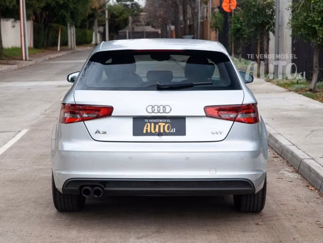 Audi A3 1.4 Tfsi Attraction 4X2 S-Tronic At 3P